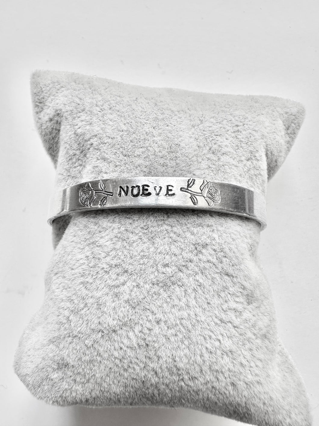 Nueve Pulsera