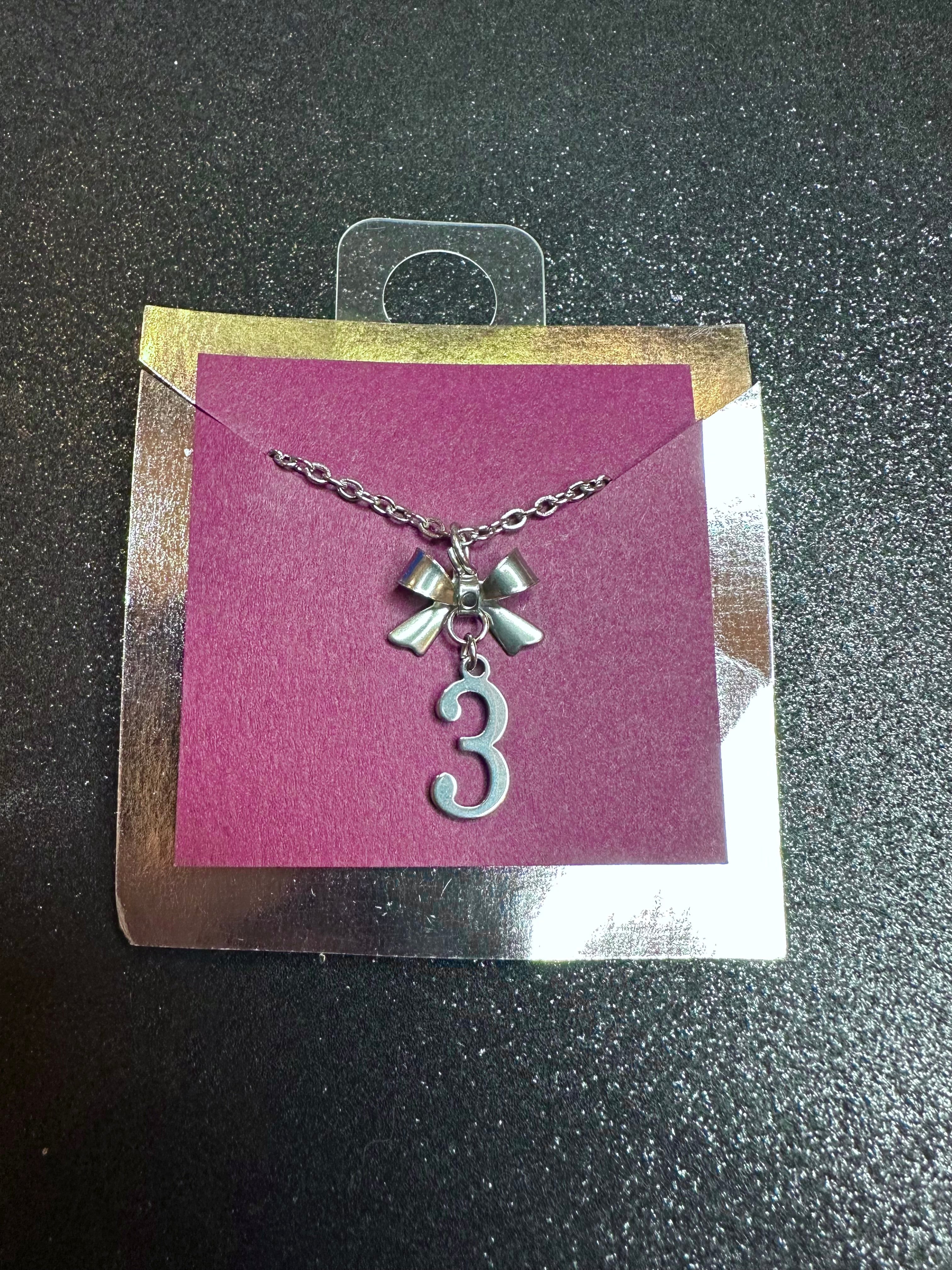 Tre Bow Neckwear