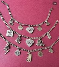 Load image into Gallery viewer, 4 Charm Pulsera