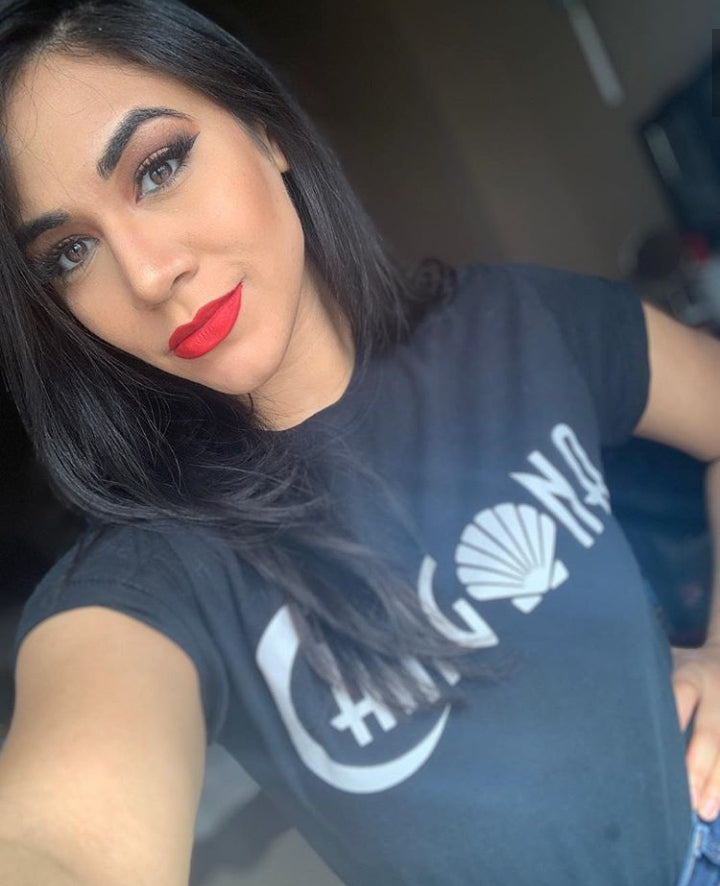 Chingona with Luna y Concha Shirt