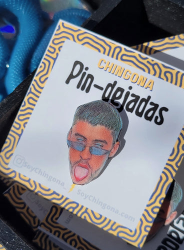 Conejo Malo Pin