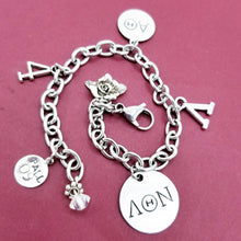 Load image into Gallery viewer, 6 Charm pulsera