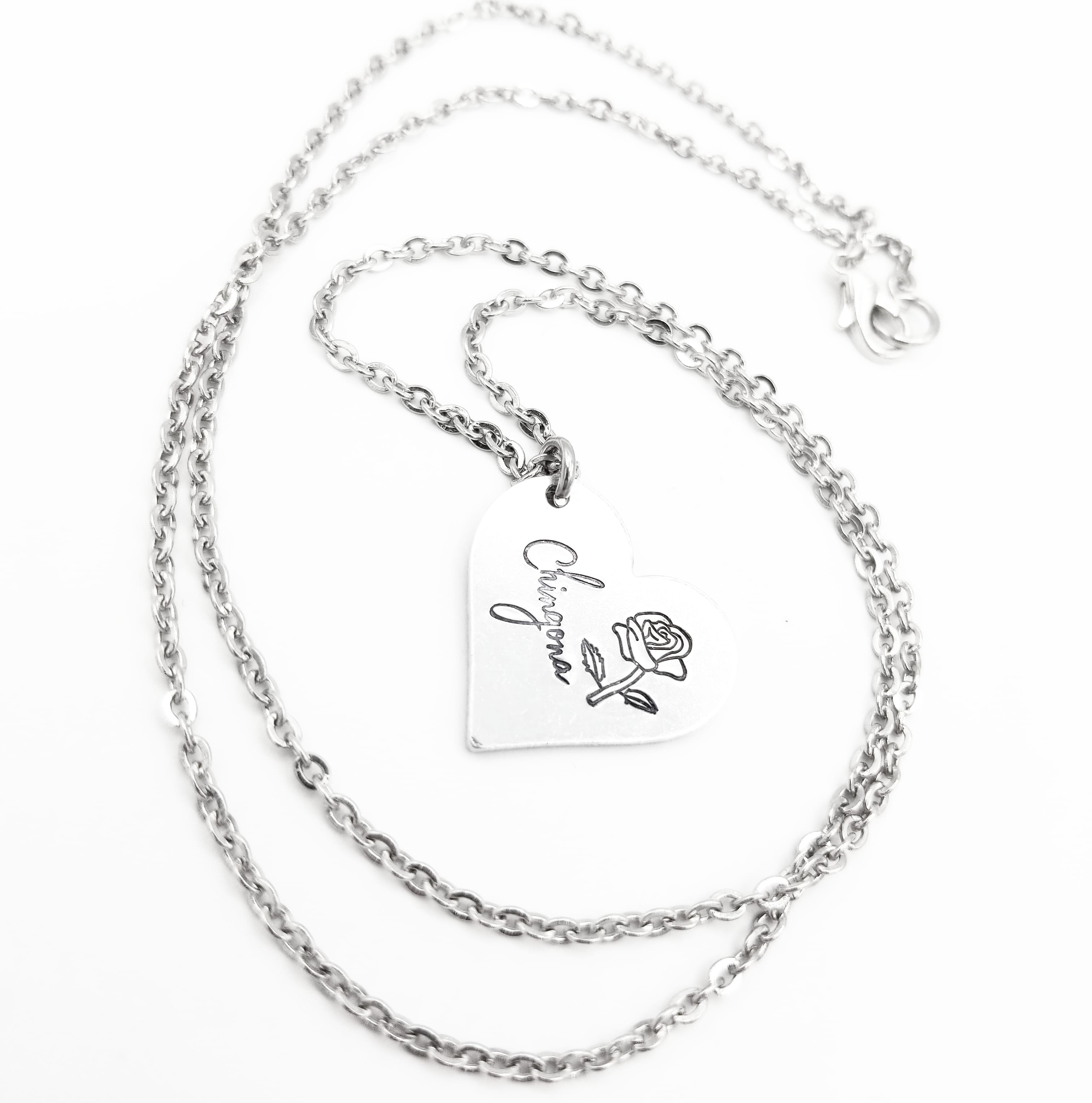Chingona Rosa Heart Necklace